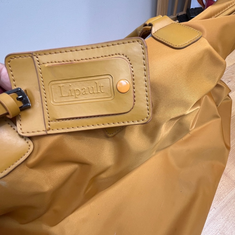 Chic Mustard Leather Rolling Tote Bag - Picture 15 of 16